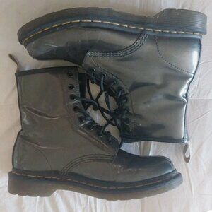 Doc Martens Vegan Chrome 1460 PASCAL Gray Ankle Combat Boots Womens 9 Dr Martens